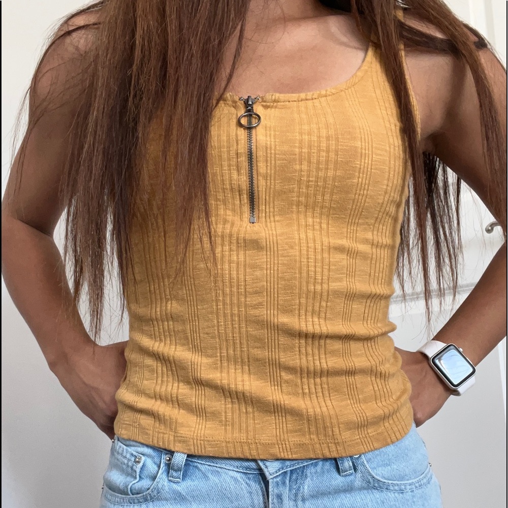 Aeropostale Mustard Zipper Tank